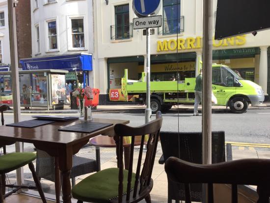 Bella Bar Restaurant